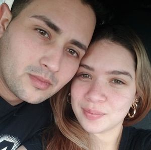 Meet your Posher, Eleannett